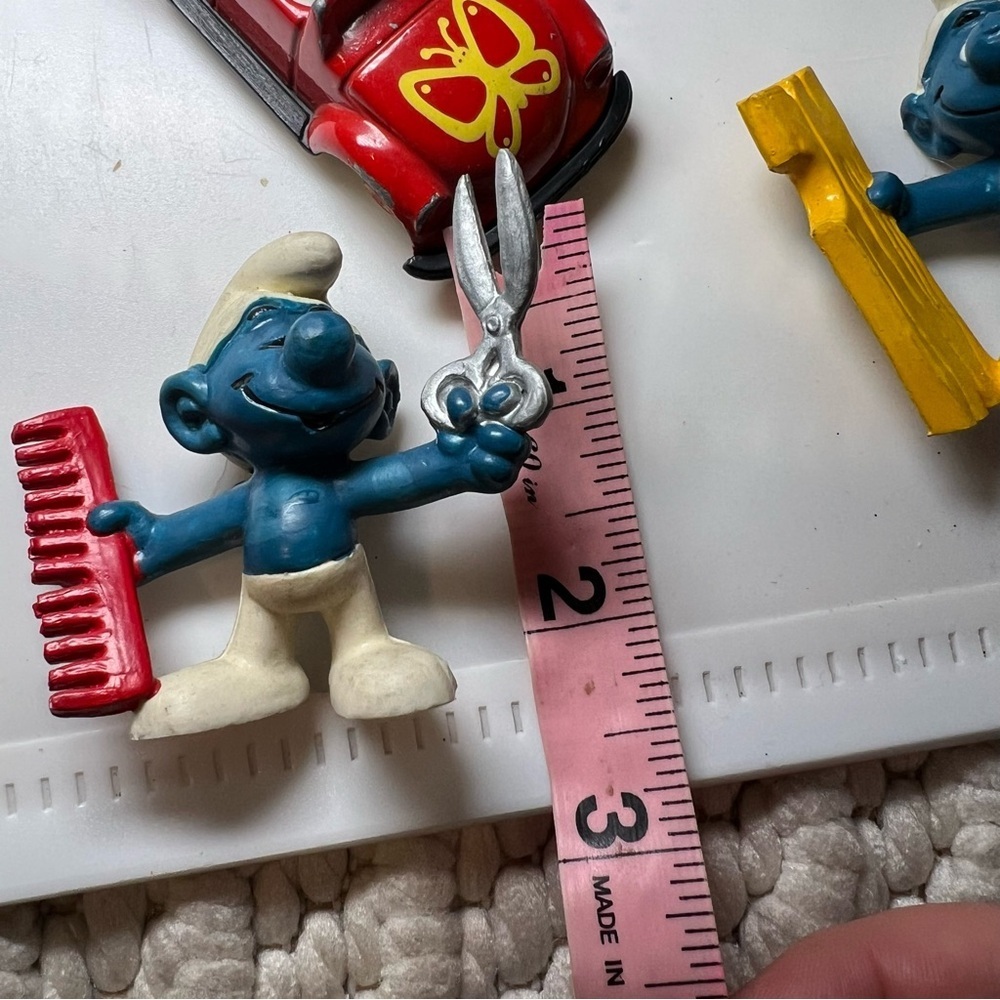Vintage Smurf figures 5 lot 1970s 1980s Car, Barber, Chain Saw, - Picture 5 of 6